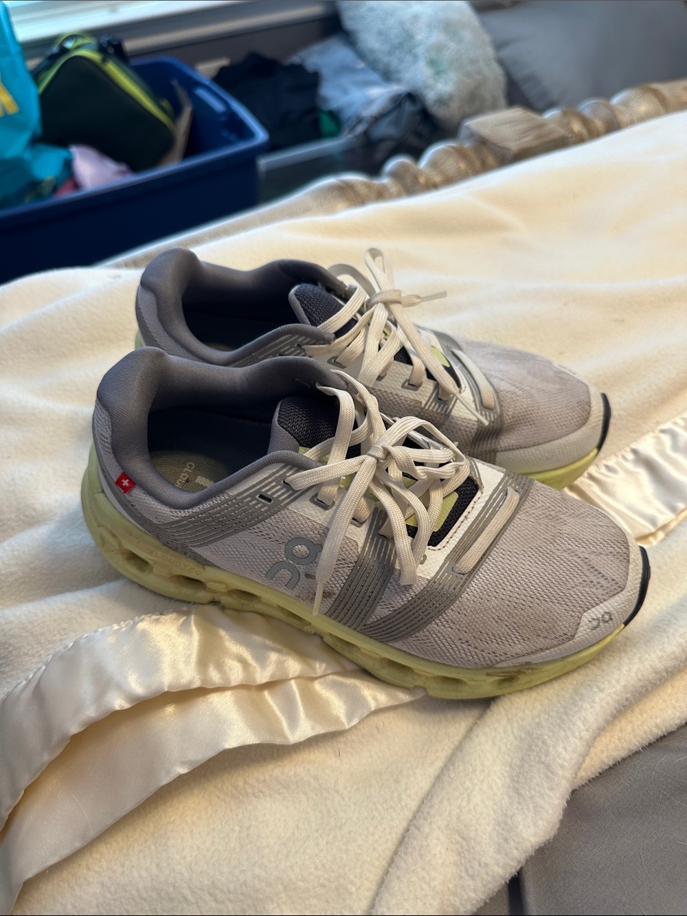 On Cloud Gray and Lime Cloud-like Lace-Up Sneakers